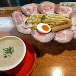 あいつのラーメン かたぐるま - 