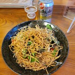 大村庵 - カリカリ蕎麦の豆腐サラダとノンアルコールビール