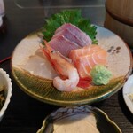 お料理ひろせ - 今は海老が小さめですが、鮮度が自慢の一番人気メニュー。