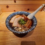 貪瞋癡 - 黒醤油らーめん