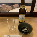 152779813 - ノンアルコールビールとお通しの肝煮('21/06/10)