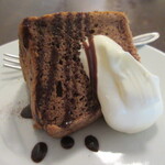 小さな街の食堂 cafe MISTY - セットのデザートはココアのパウンドケーキ