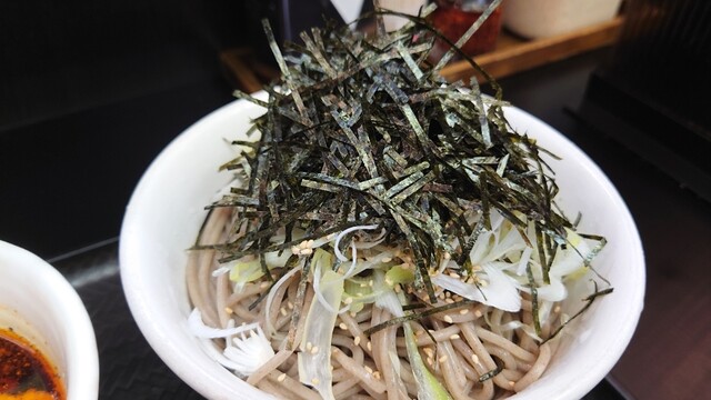 なぜ蕎麦にラー油を入れるのか 秋葉原店 秋葉原 そば 食べログ なぜ蕎麦にラー油を入れるのか 秋葉原店 秋葉原 そば 食べログ
