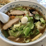 中國料理 一番 - 什錦一番麺（塩味五目うま煮 醤油スープ）830円（税込）