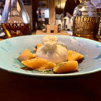 BLU - メロンのブッラータ