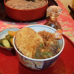 小どんぶりの天どん