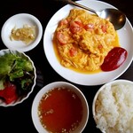 翔龍 - Ｂランチ  800円  エビと卵の炒め