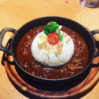 THE KINTAN STEAK - KINTAN 牛すじカリーライス
