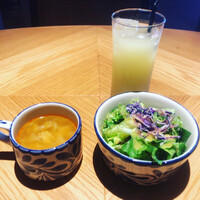 THE KINTAN STEAK - サラダとスープ