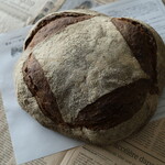 農家パン 弥栄窯 - カンパーニュ