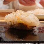 くろ﨑 - 白海老と赤海胆