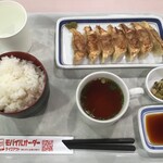 リンガーハット - 薄皮餃子7個定食400円(2021.5.15)