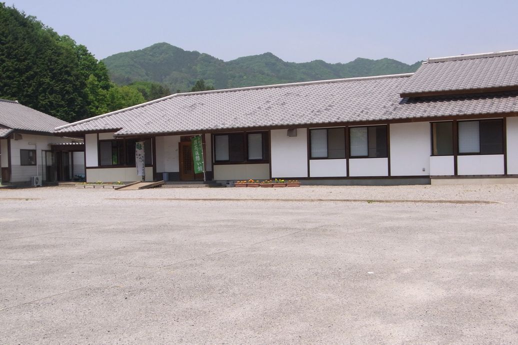須花坂公園 憩い館 name=