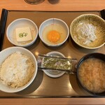 Yayoi Ken - しらすおろし朝食 370円
