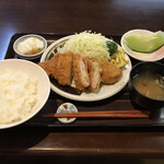 Tonkatsu Tamaki - ロースカツ定食（税込み１４００円）