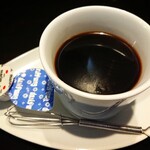 KOWTOW - セットのコーヒー。
                      癖がなく飲みやすい味。