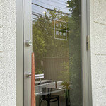 おやつ研究所 - ドア。