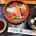 寿司栄 - 海鮮丼 1000円