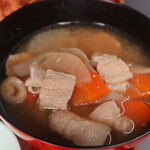Odashikafe En - いりこ出汁の豚汁