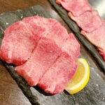 大井町銭場精肉店 - 