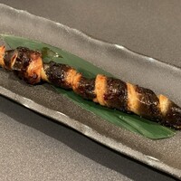 皮　串（数量限定）　　　　　　６５０円