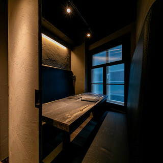 ソファー席、
                                          プライベート空間です。