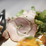 GRIGLIA Pagina - 自家製ボルケッタ ＆ グリーンサラダ☆