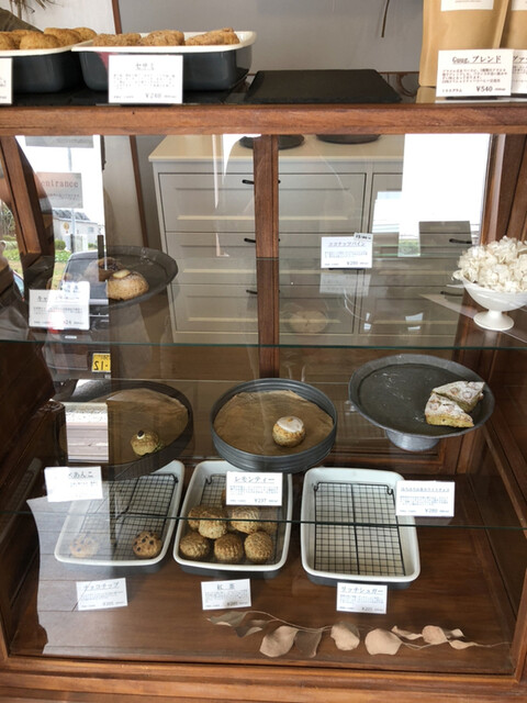 おやつカフェ Guug 磐田 カフェ 食べログ