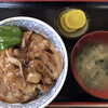 丸万そば処 - 豚丼(670円)