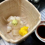 つる由 - 菊の花の良い香り