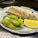 つる由 - お皿の黄色の水玉きゃわいい