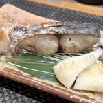 ぼちぼち - 鰆塩焼きと炙りアオリイカ