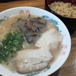 拉麺エルボー - ラーメン＆小焼きめし