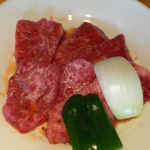 大東園 - カルビ、新鮮そうで美味しそう。