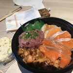 魚丼 - 