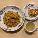 Bamiyan - チャーハンと餃子（3コ）定食 ¥681