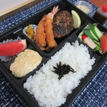 【天然海老フライとハンバーグ弁当　１６７０円】