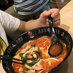 トマトラーメンと辛めん 三味 - 