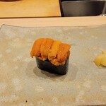 鮨 おおが - ウニ軍艦巻き、北海道