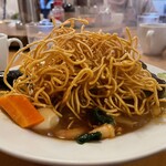 南海飯店 - かたい焼ソバの麺