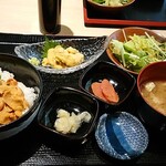 Sapporo Eki Kitaguchi Sakaba Meshi To Junmai - 