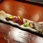 天雅 - 鮪　鯛　炙りしめ鯖　醤油ヌーベ