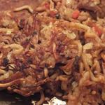 おうさか苑 - オコゲは
      豚肉と野菜と油かすの旨みの結晶！
      これは、ゾクゾクッとするほど香ばしい♪
      