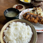 串膳 - ロースかつ定食　1,000円