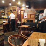 ミスティ - 店内