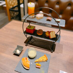 New American Grill “KANADE TERRACE” - 