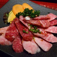 牛兵衛 草庵 池袋西口店 - 上カルビ