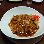 中華料理 パンダ - 特性豚肉炒飯@880円