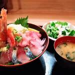 初代築地　魚義 - 魚義丼 ～うおよしどん～