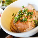 大衆炭火焼肉ジンギスカン ホルモン酒場 風土. - 